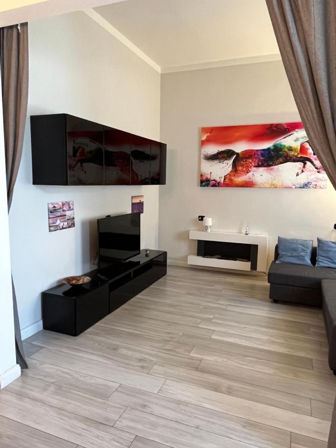 Grazioso Appartamento In Zona Centrale. Montecatini Terme Exterior photo